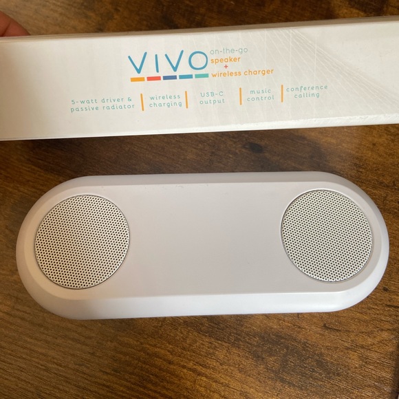 VIVO Combination Portable Speaker and Wireless Phone Charger - Picture 7 of 9